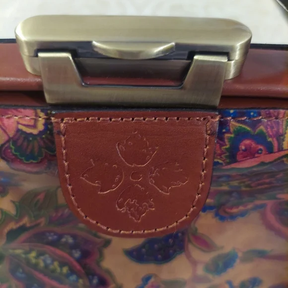 Patricia Nash Leather Handbag - Picture 2 of 3